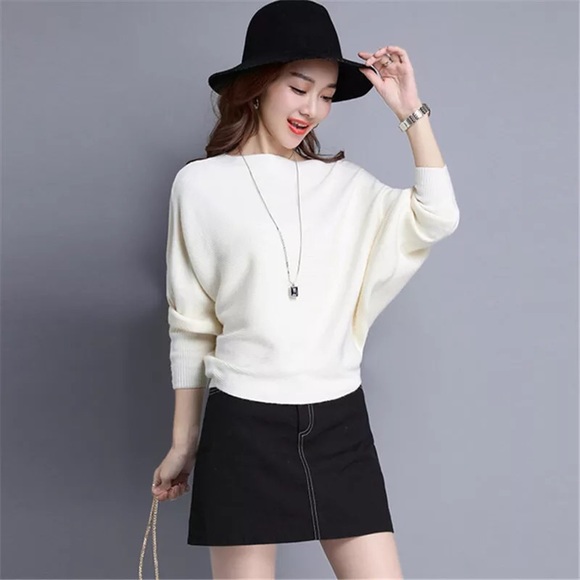 Dolman Sleeves Knit Top - Picture 3 of 10